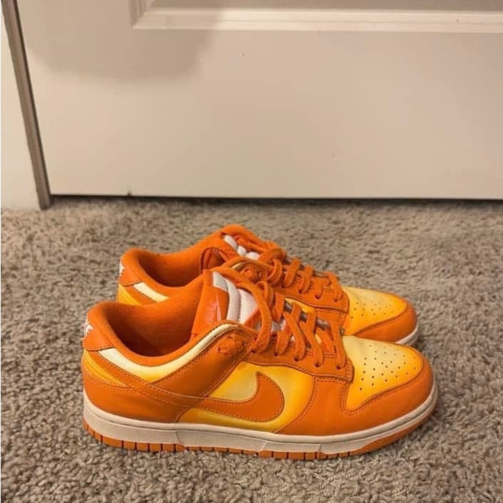 Nike Dunk Low Magma Orange Sneakers